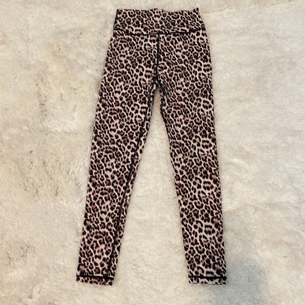 Zia activate limited edition leopard leggings